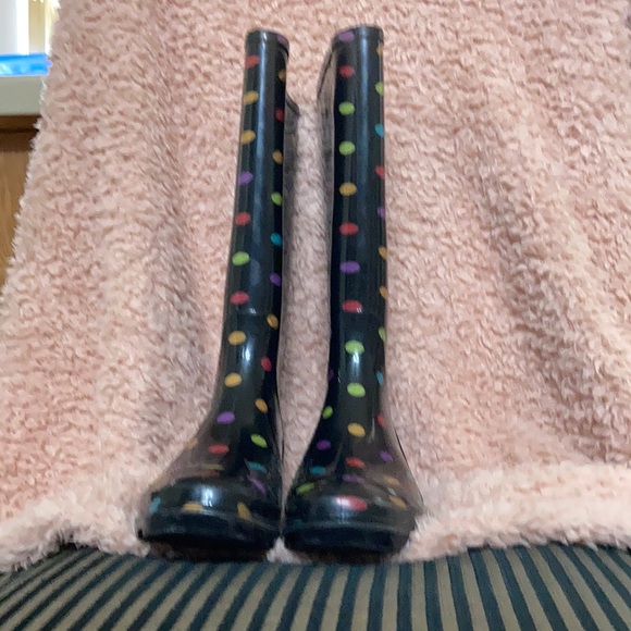 Polka Dot Galoshes - Picture 3 of 4